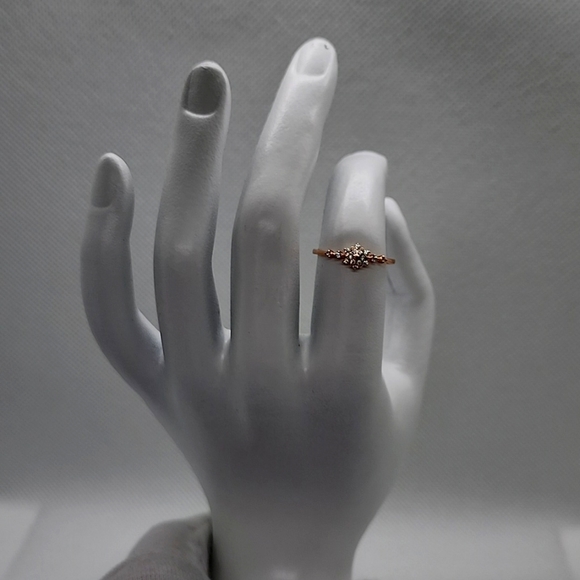 18K Rose Gold Plated 925 Sterling Silver Ring - Picture 10 of 11